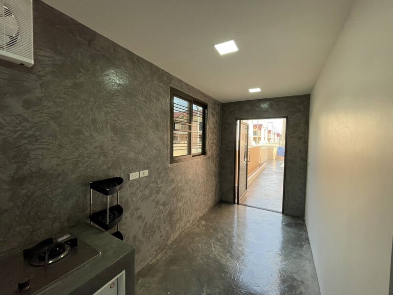 รับเหมาก่อสร้างวิหารแดง